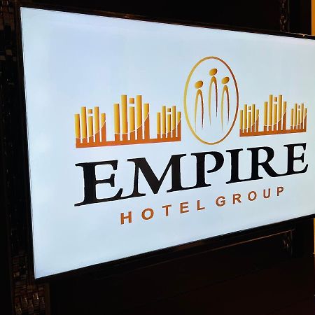 Hotel Delhi 55 -City Center Ню Делхи Екстериор снимка