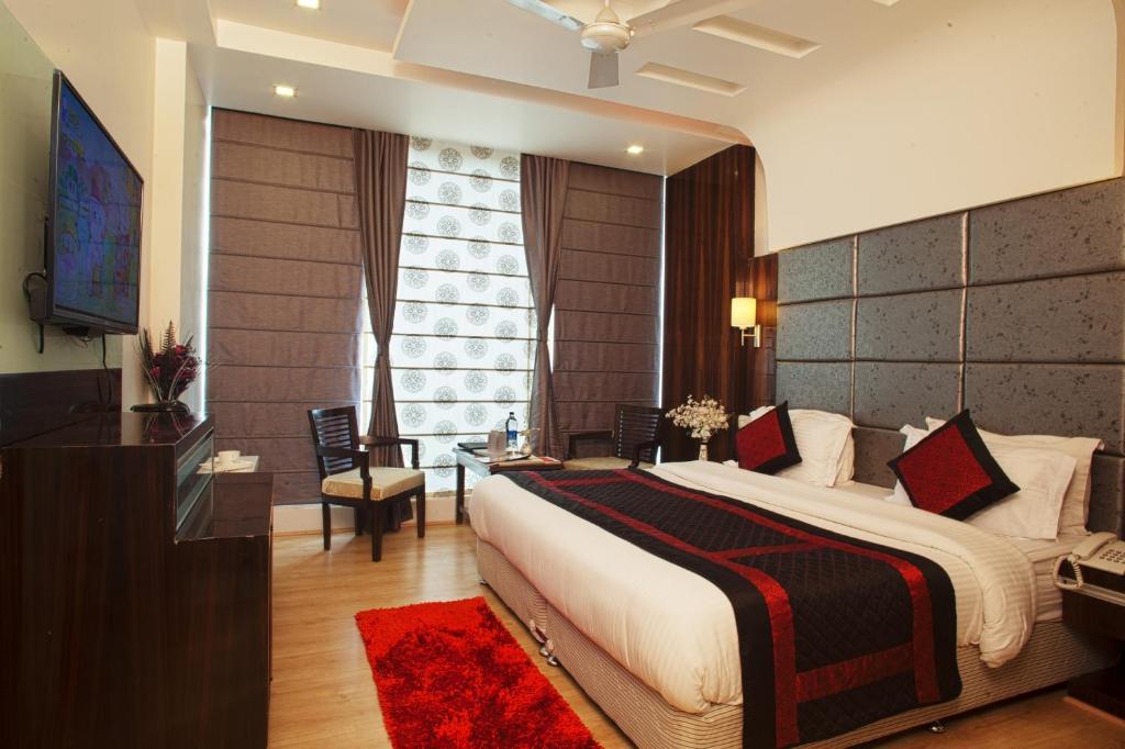Hotel Delhi 55 -City Center Ню Делхи Стая снимка